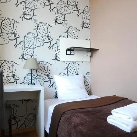 فندق Traffic Stare 2*