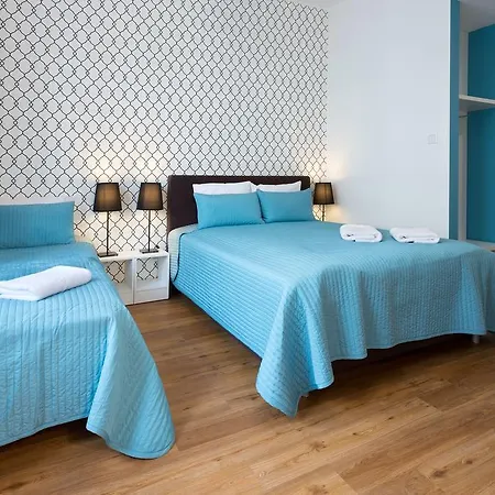 Traffic Stare بوزنان