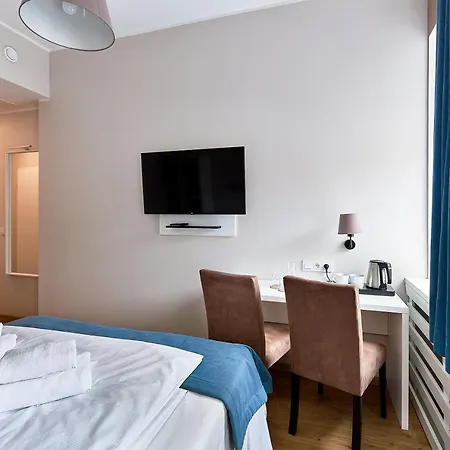 Traffic Stare Otel 2*