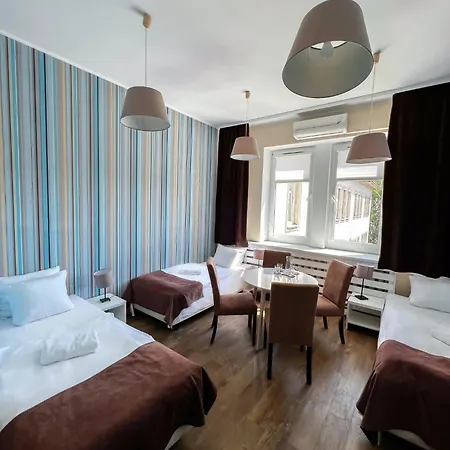 Traffic Stare Otel Poznan