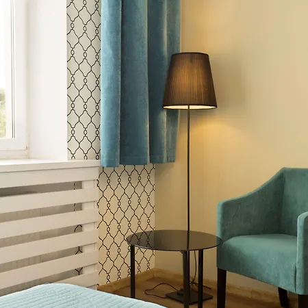 Traffic Stare Otel 2*