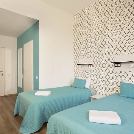 Traffic Stare Hotell