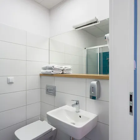 Traffic Stare 2* Poznan