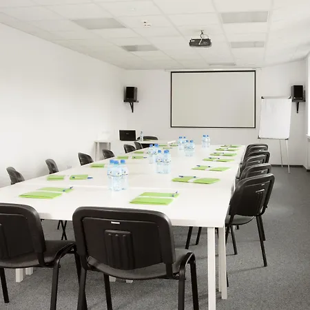 Traffic Stare Otel Poznan