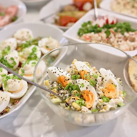 Traffic Stare Otel Poznan