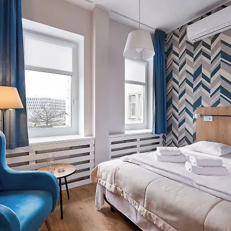 Traffic Stare Otel 2*