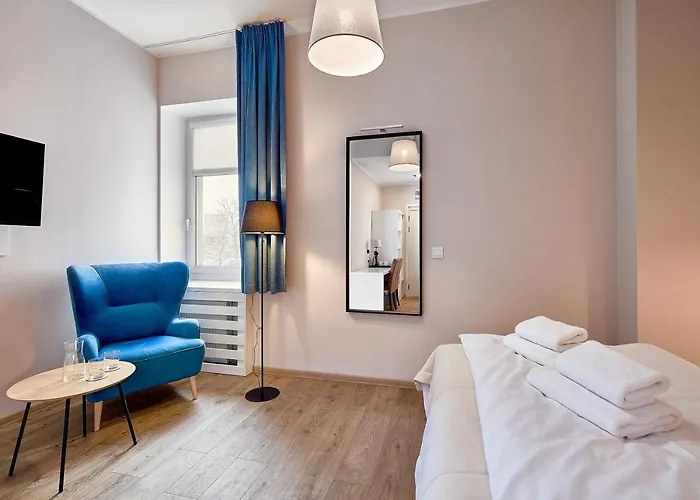 Traffic Stare מלון