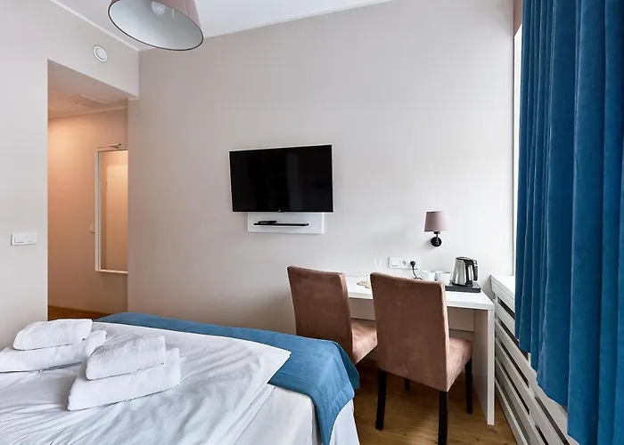 Traffic Stare Hotell 2*