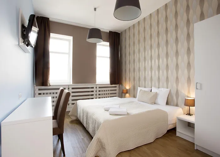 Traffic Stare Hotell 2*